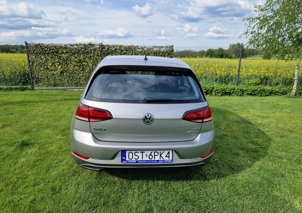 Volkswagen Golf cena 72000 przebieg: 32000, rok produkcji 2017 z Ciechanowiec małe 742